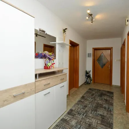 Roso With Sea View Apartment Trogir